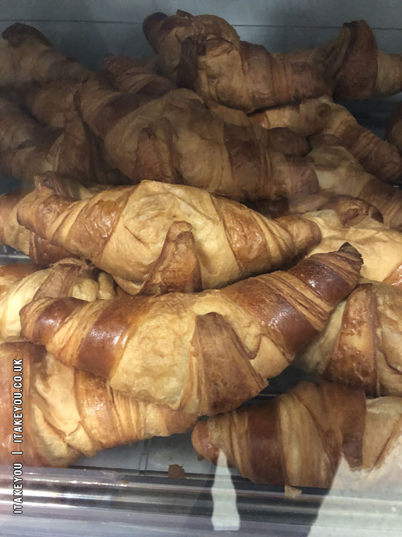 Culinary Captures Moments in Flavor : Plain Butter Croissants