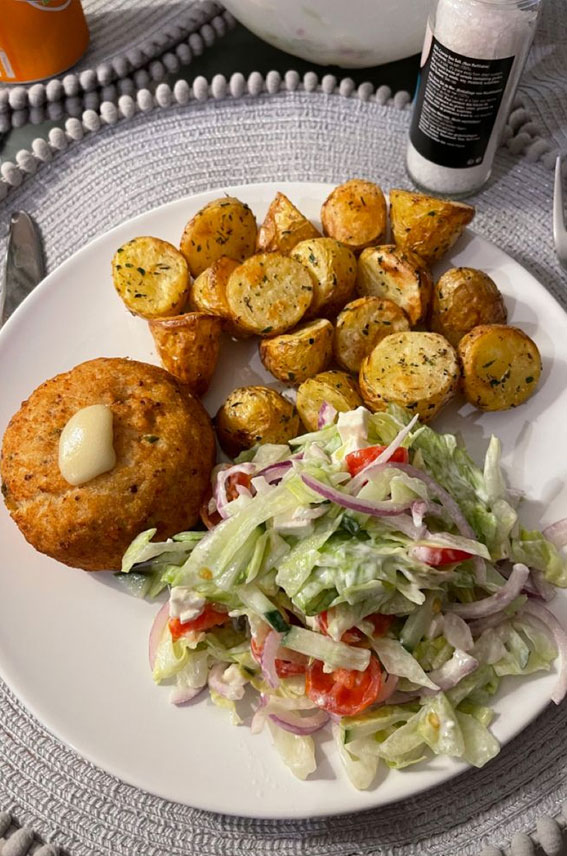 These Snapshots Make Your Mouth-Watering : Roasted Baby Potatoes Served with Fish Cake