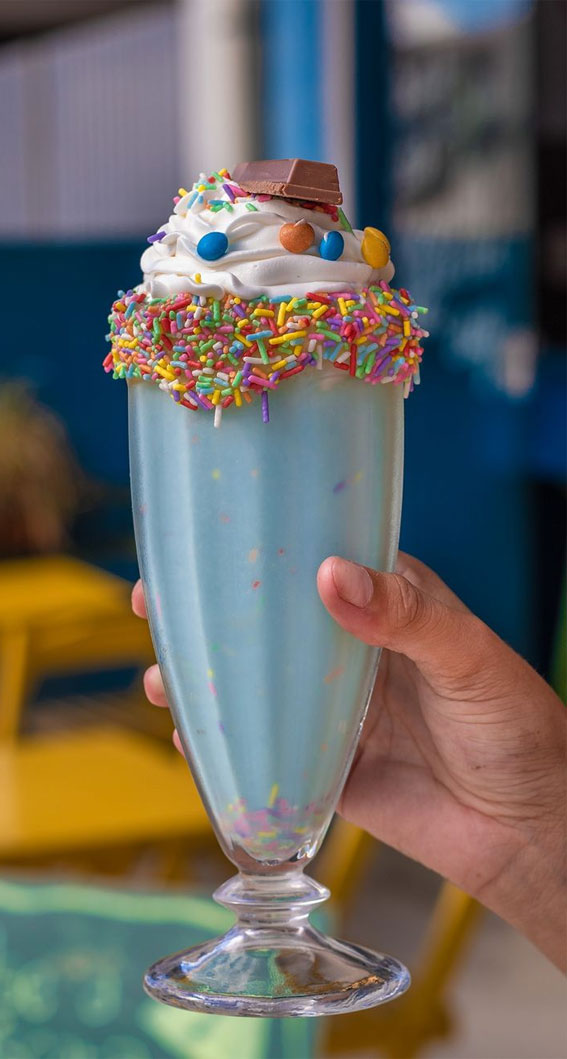 These Snapshots Make Your Mouth-Watering : Blue Milkshake