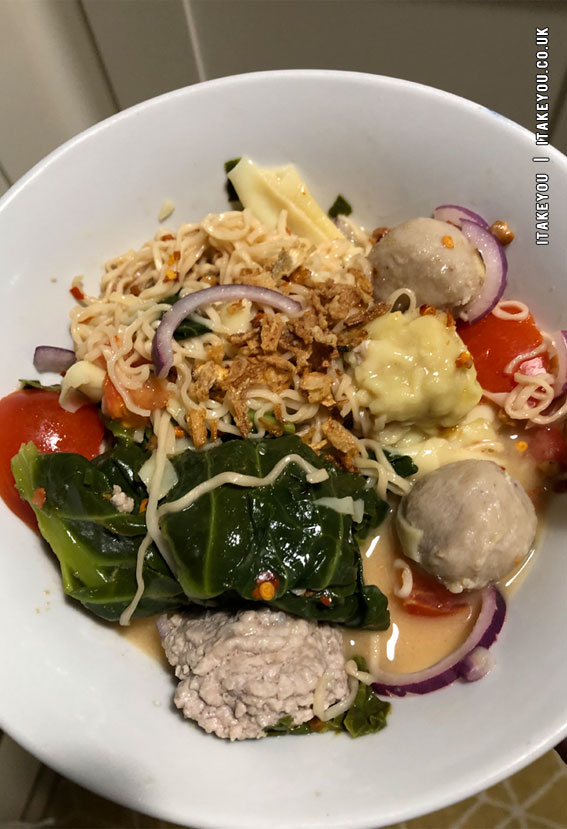 Culinary Captures Moments In Flavor : Egg Noodle with Pork Ball