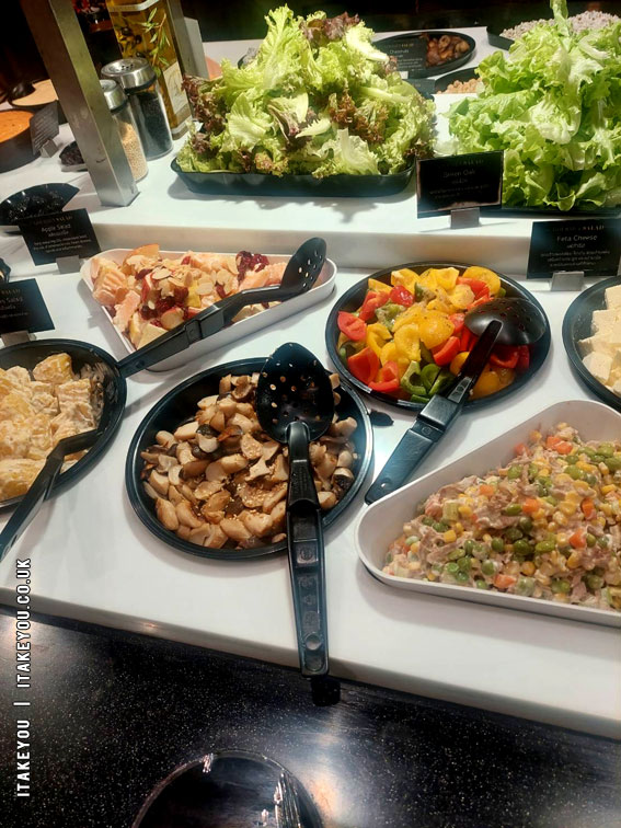 Culinary Captures Moments in Flavor : Salad Bar with Lots of Green