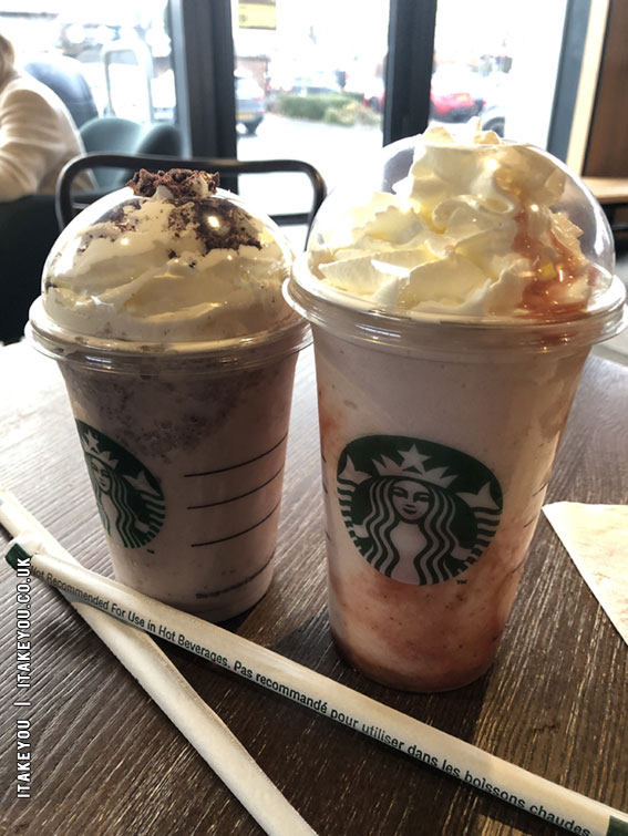 Culinary Captures Moments in Flavor : Cookie & Cream + Strawberry Frapp Starbucks