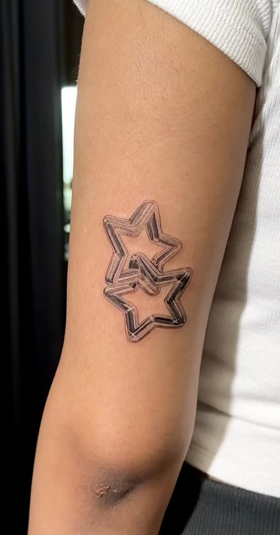 Celestial Charms 20+ Star Tattoo Designs : Star Chain