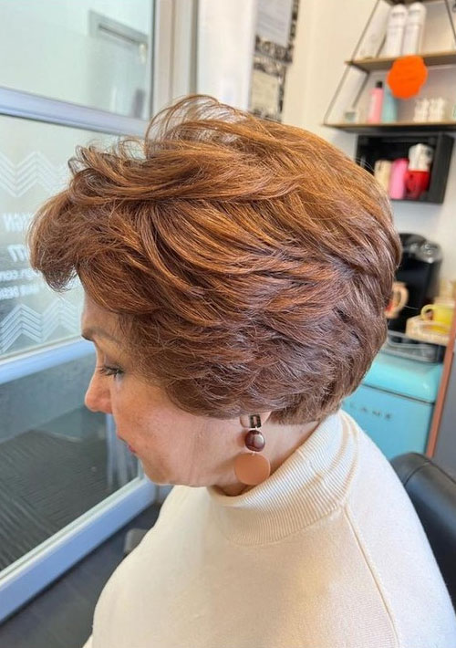 hairstyle for women over 50, short haircut for women over 50, pixie haircut for women over 50