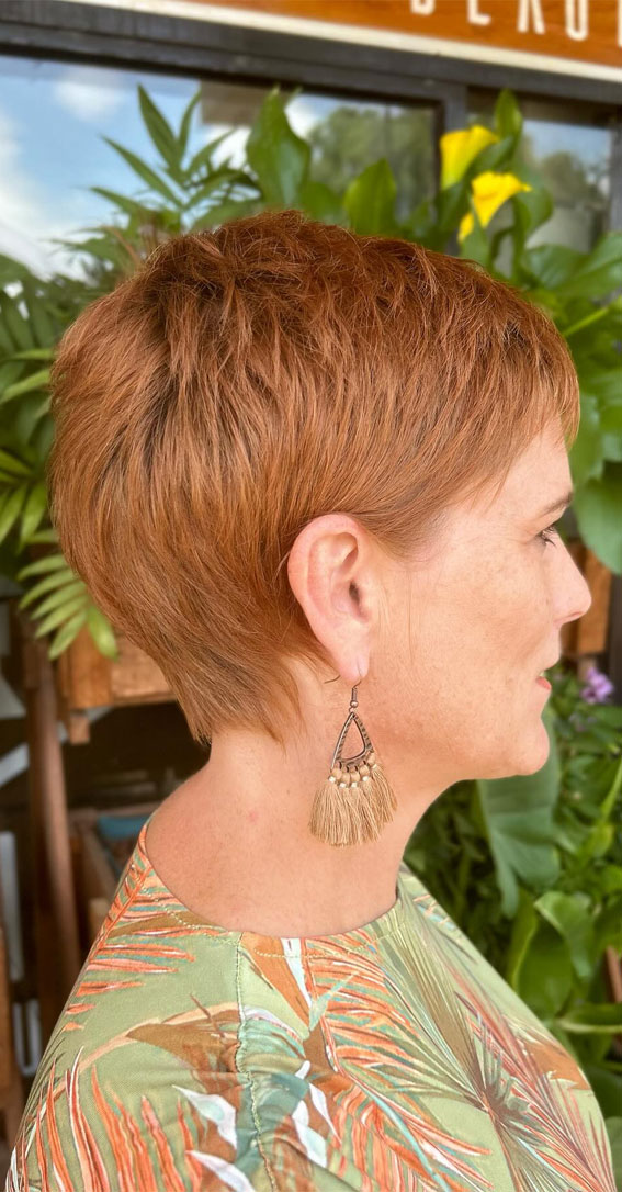 14 Graceful and Flattering Haircuts for Women Over 60